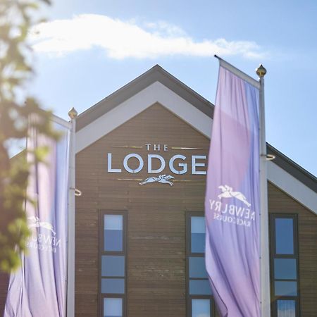 The Lodge Hotel Newbury  Exterior foto