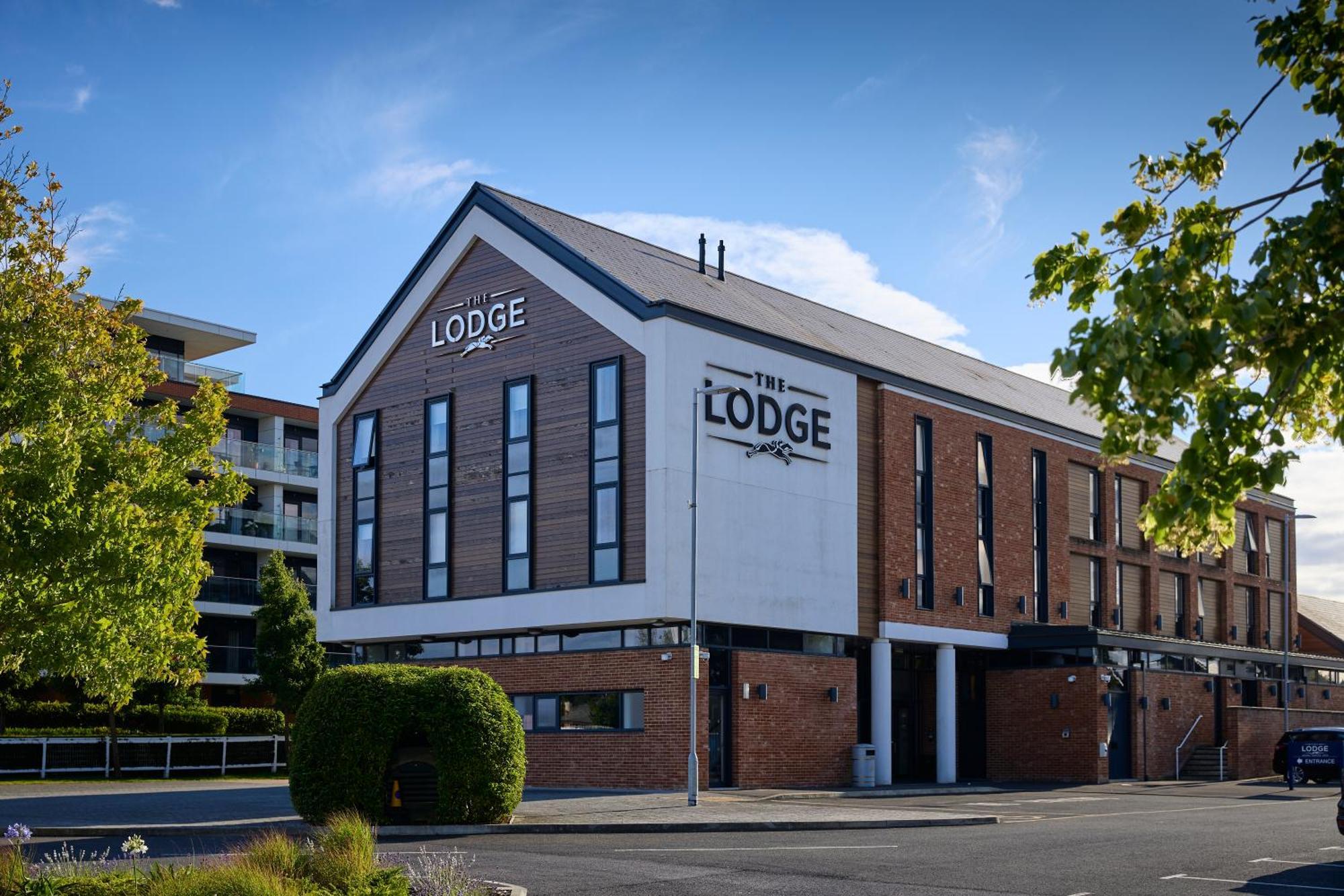 The Lodge Hotel Newbury  Exterior foto