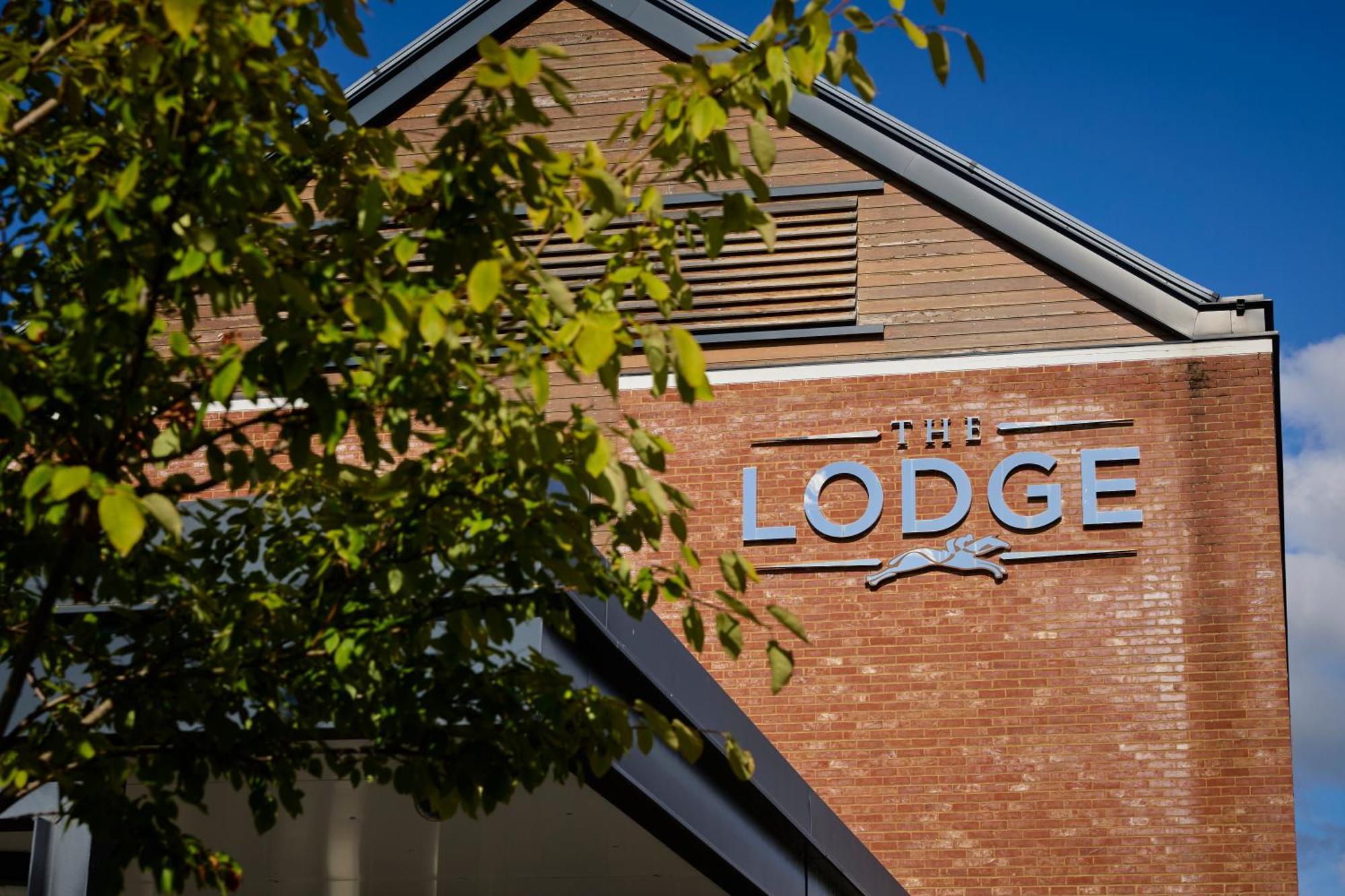 The Lodge Hotel Newbury  Exterior foto