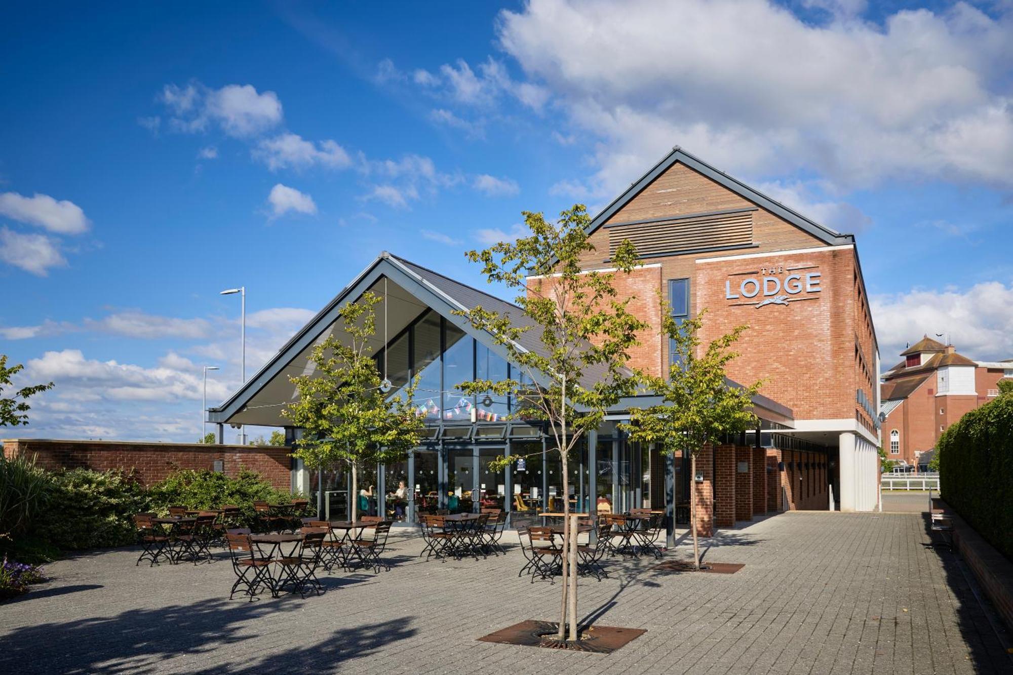 The Lodge Hotel Newbury  Exterior foto
